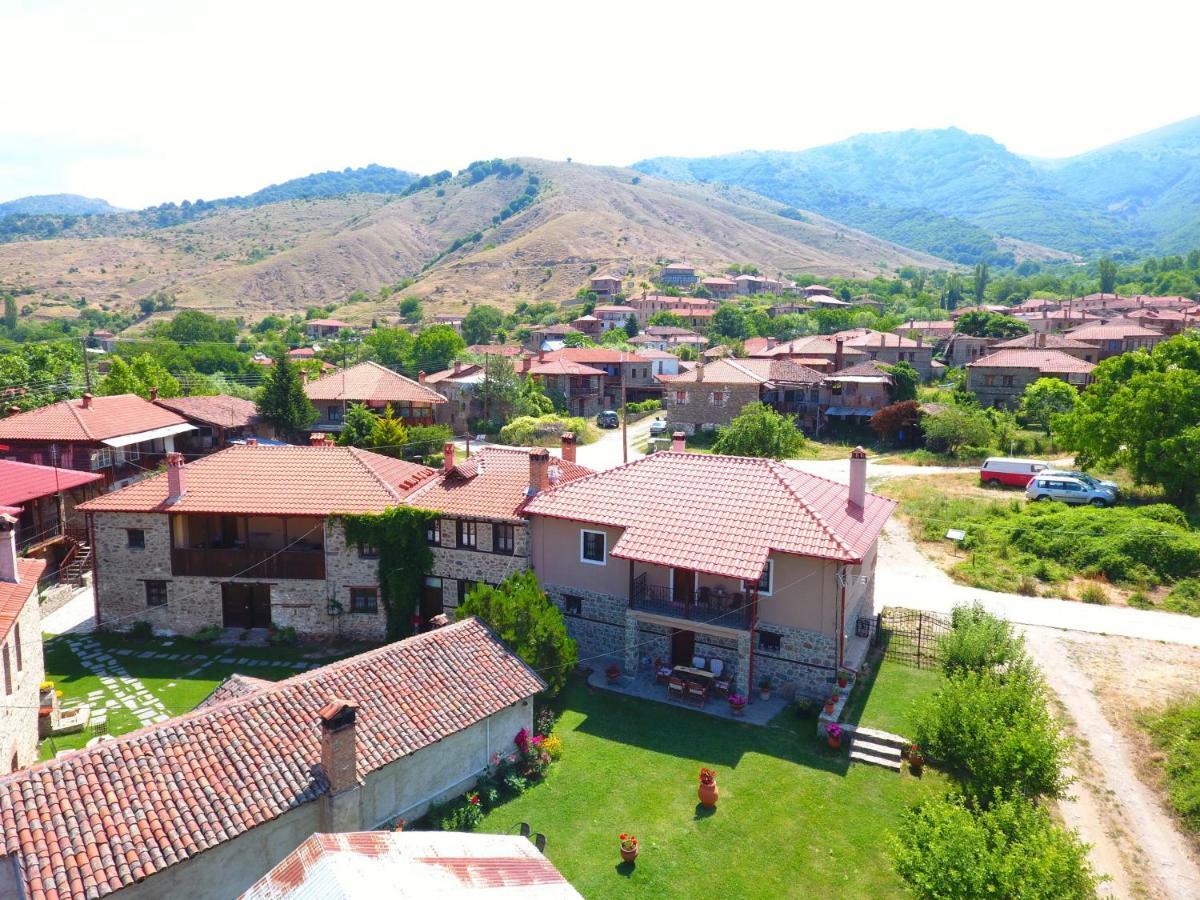 Dora'S House At Agios Germanos Prespes Pensionat Exteriör bild